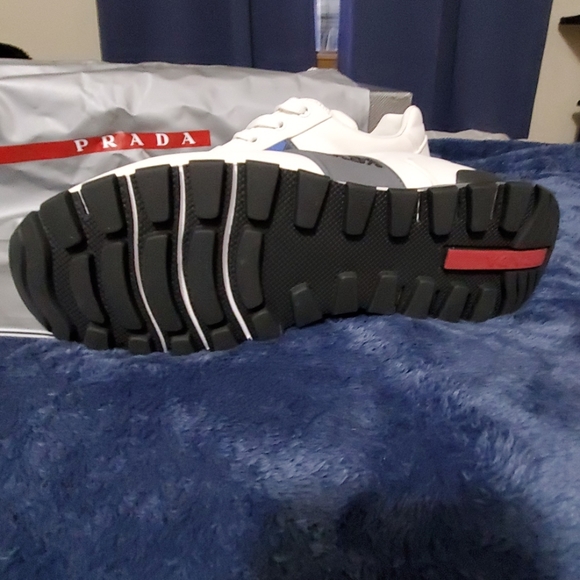 Men's Prada Shoes - Picture 2 of 4